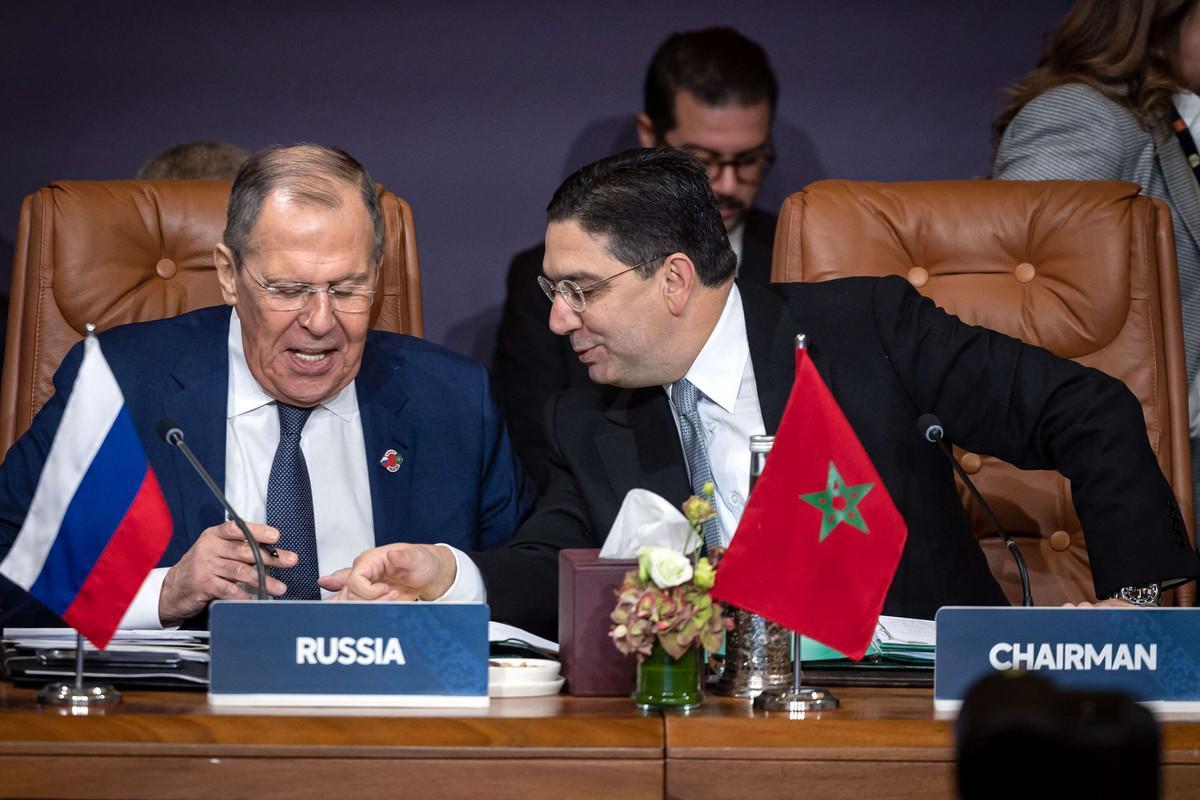 علاقات راسخة عصية على التشويش 