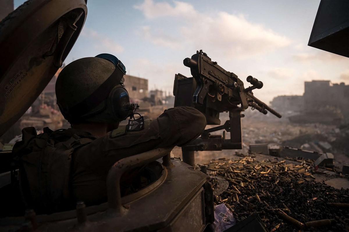 اسرائيل تعاني من نقص الذخائر