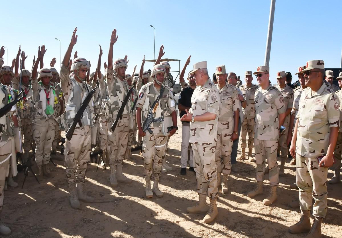 جولة تفقدية في غمرة توتر مع إسرائيل 