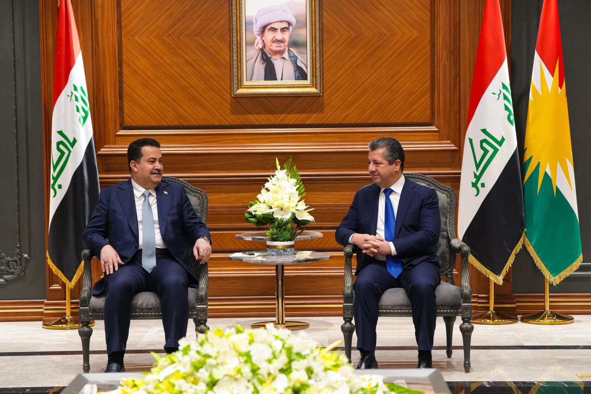 السوداني ومسرور برزاني يؤكدان على ضرورة حماية العراق من تداعيات التوتر الاقليمي
