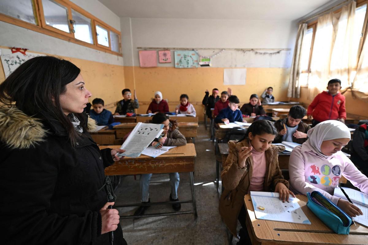 عودة رغم المخاوف من نظام الحكم الجديد المتشدد