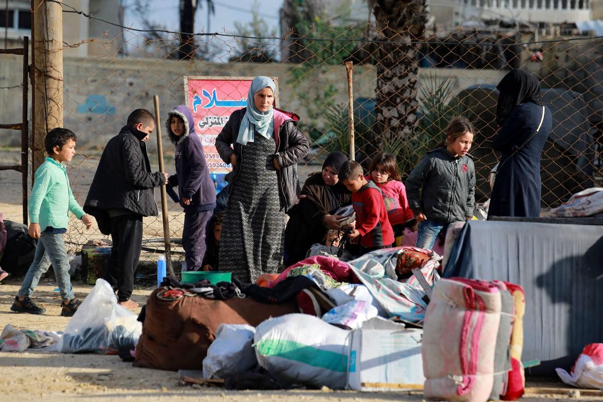 عودة مؤجلة إلى حين 