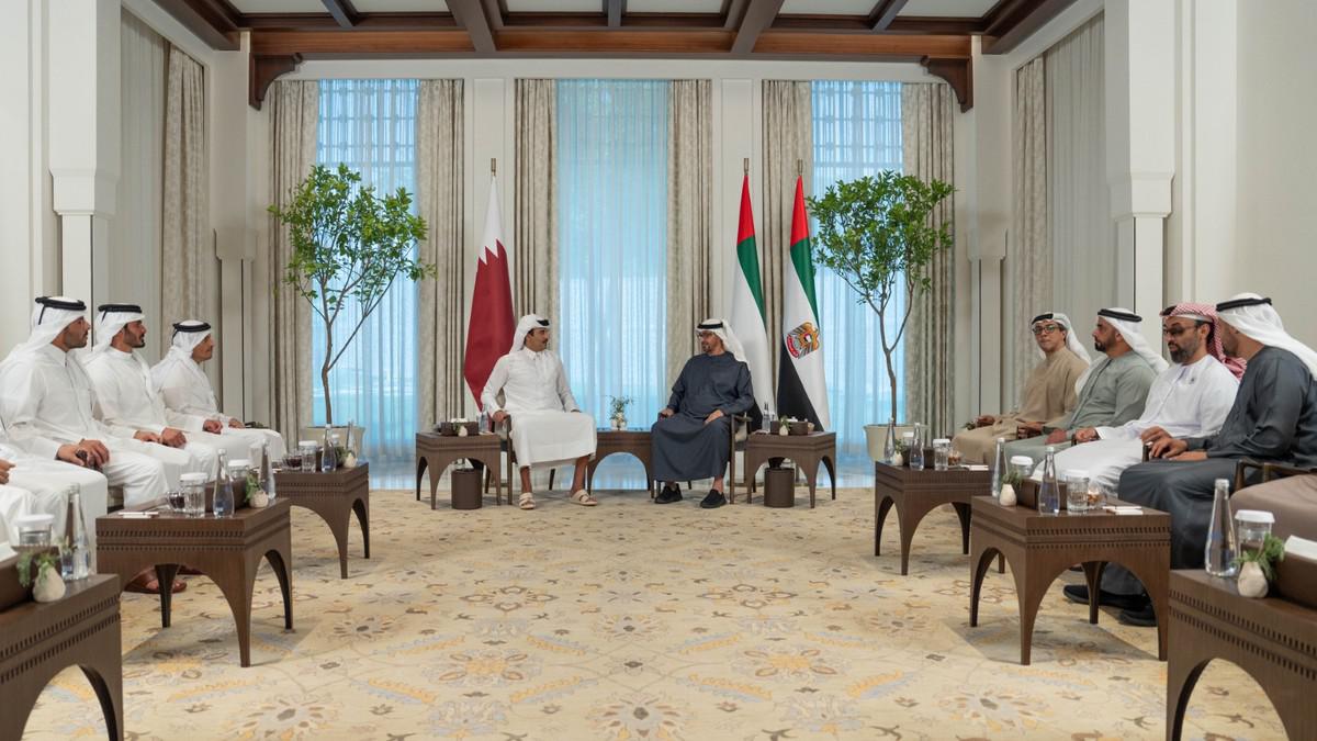 لقاء يعطي دفعة قوية للعلاقات الثنائية ويوسع مجالات التعاون بين الدوحة وأبوظبي