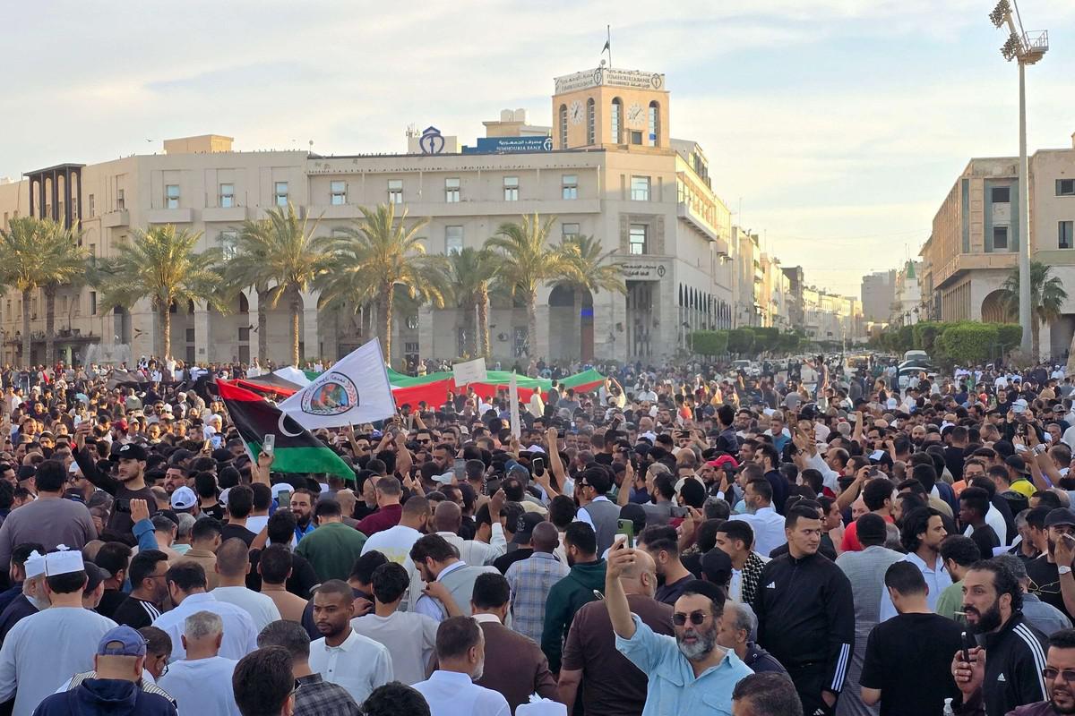 "جمعة الخلاص" حراك شعبي يختبر قوة الشارع في تغيير الوضع في غرب ليبيا