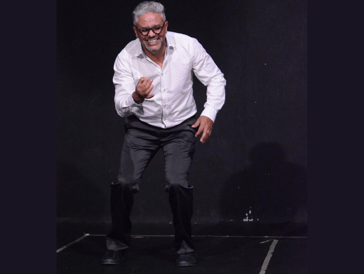 'البحث عن الياسمين'