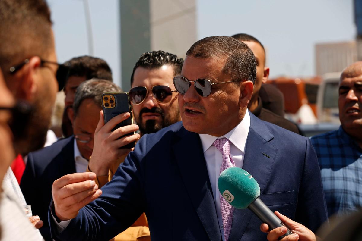 الدبيبة يسعى إلى احتواء الغضب الشعبي 