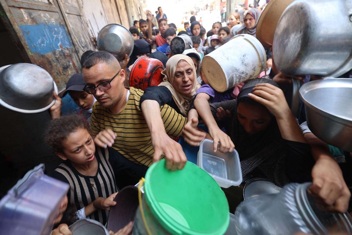 تجويع سكان غزة جريمة تبقى وصمة عار في جبين الانسانية