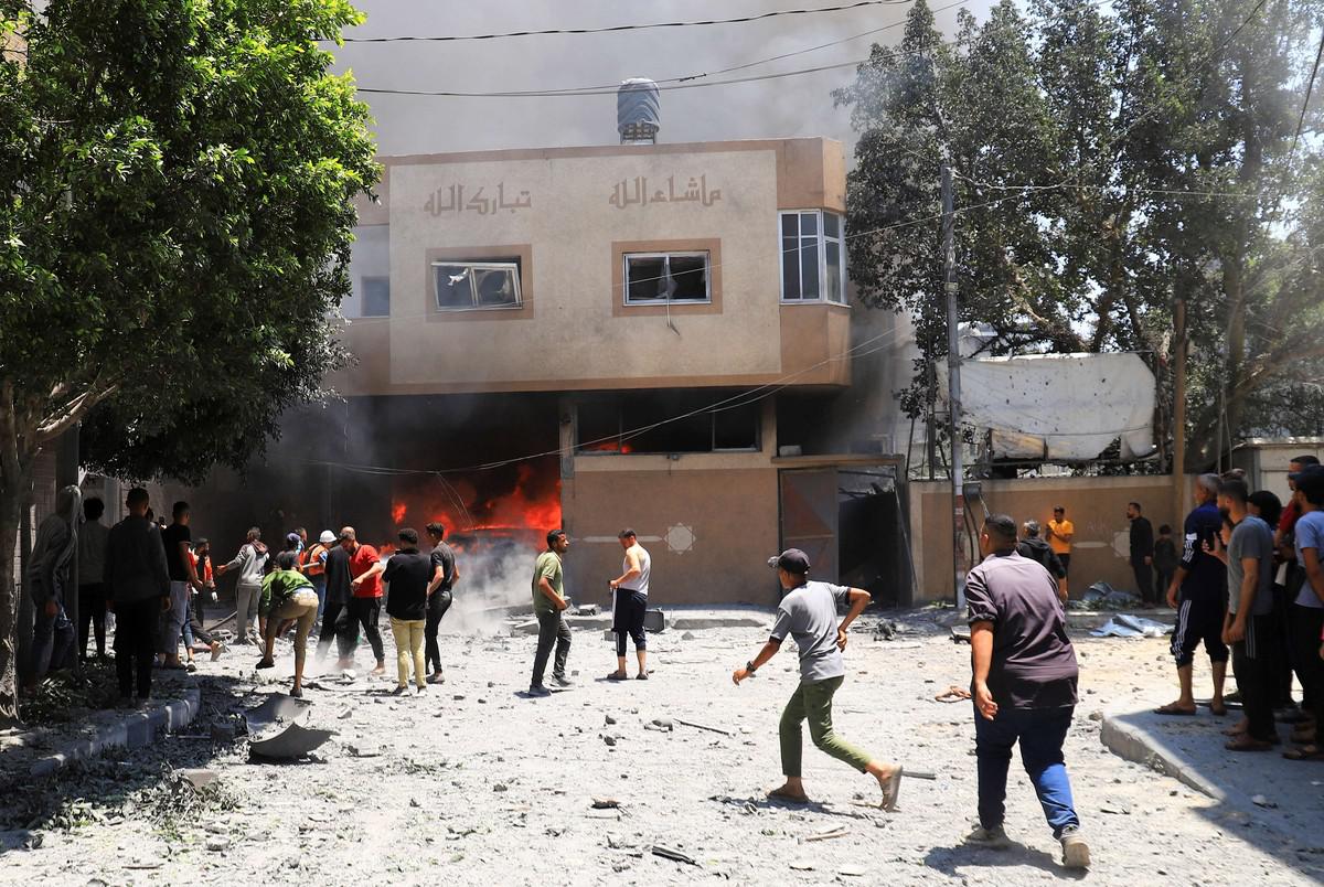 إسرائيل توسع هجومها في غزة مع تعثر جهود وقف إطلاق النار