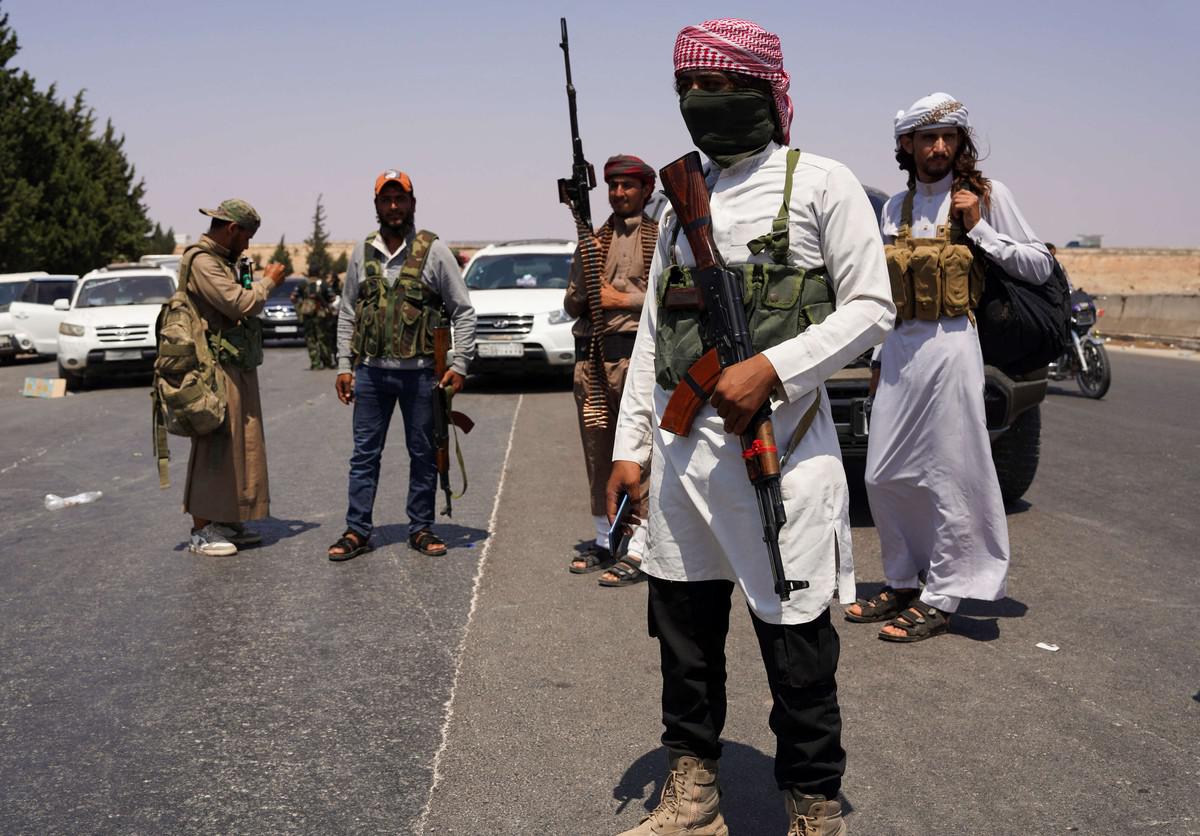 قوات العشائر تسيطر على قرى درزية