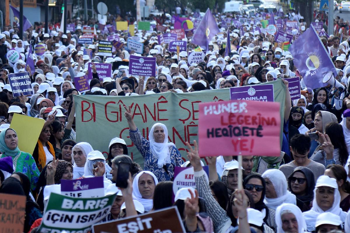 الأكراد يتطلعون إلى طي صفحة الصراع مع الدولة التركية 