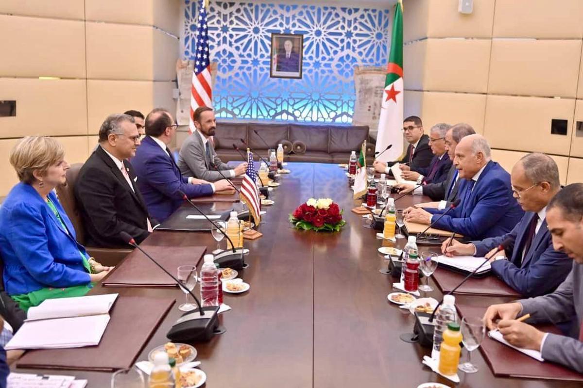 هل تعرض واشنطن على الجزائر صفقة لحسم قضية الصحراء المغربية