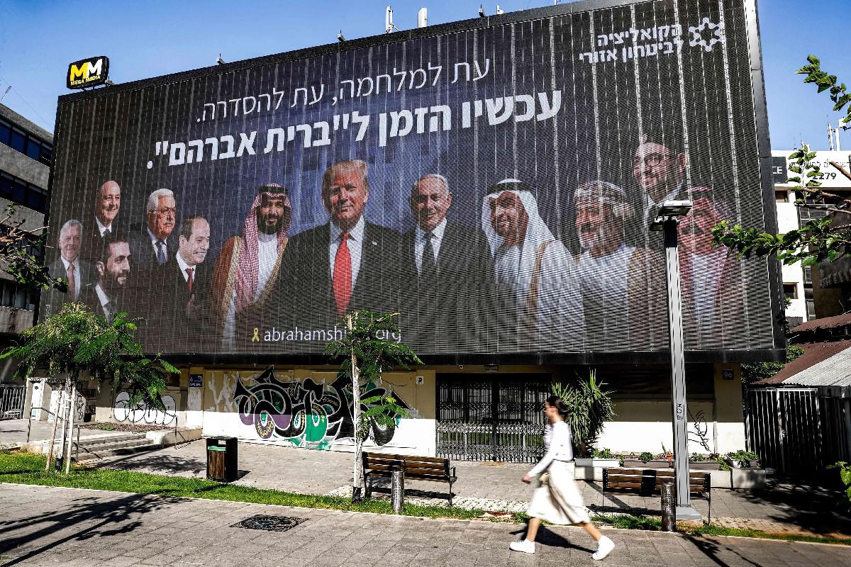 الرأي العام اللبناني منقسم حيال ملف التطبيع 