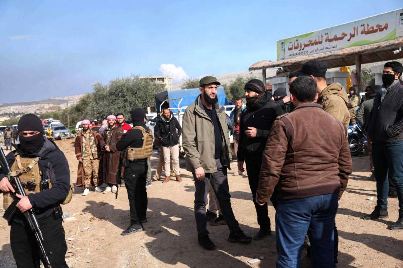 مخاوف من ايدلوجيات المحيطين بالشرع