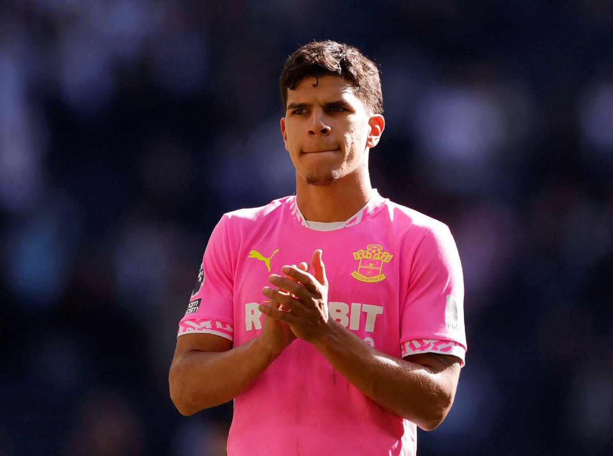 وست هام يسعى من حلال صفقة فرنانديس لتعزيز صفوفه بعد بداية كارثية للموسم