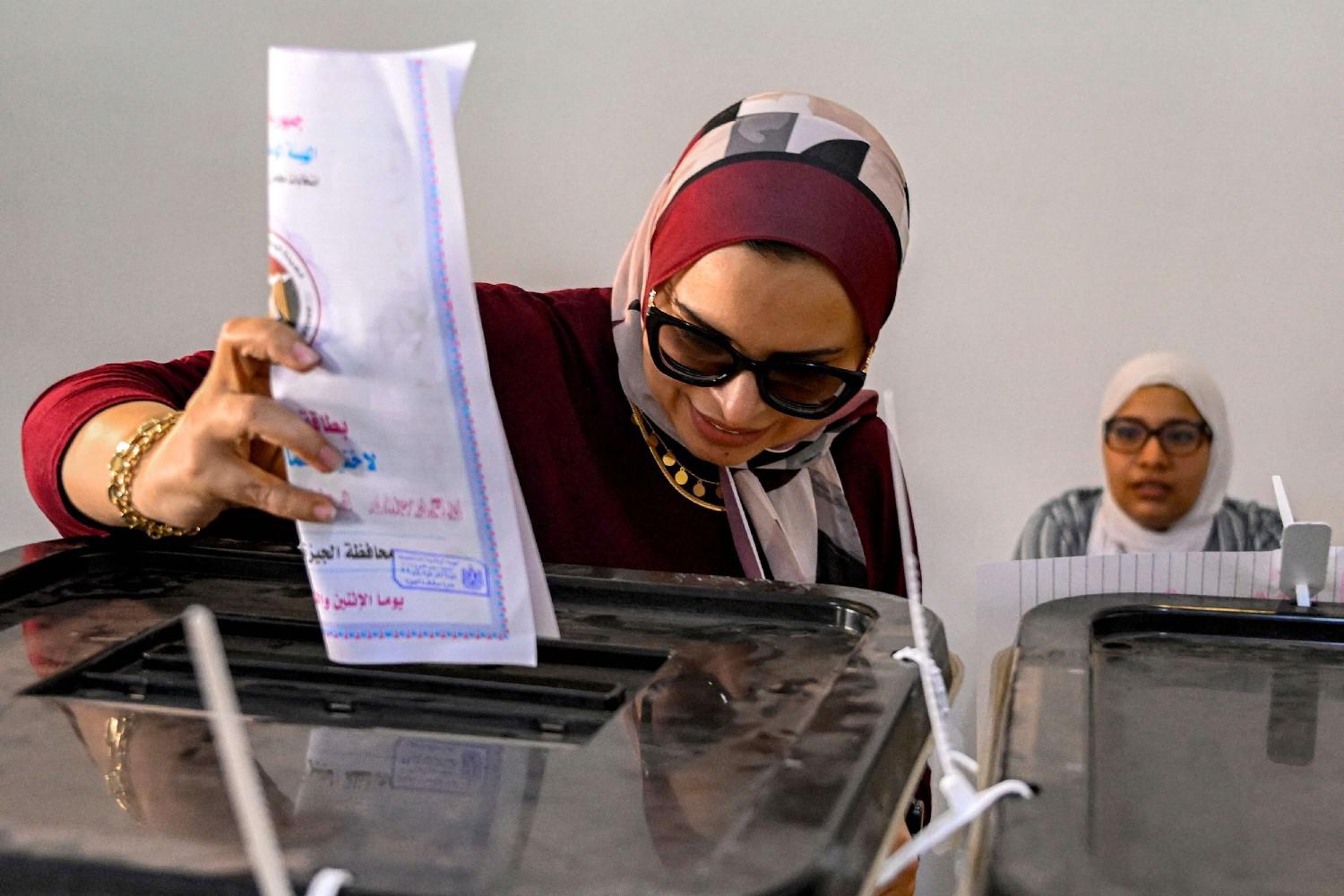 خطوة نحو استكمال بناء المؤسسات الديمقراطية رغم محدودية صلاحيات المجلس