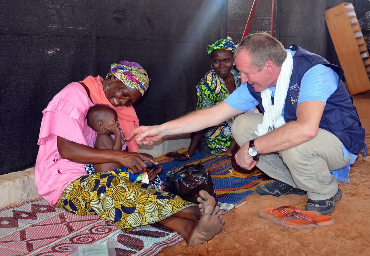 المنظمات الإنسانية لعبت دورا بارزا في تحسين الأوضاع بالساحل الافريقي 