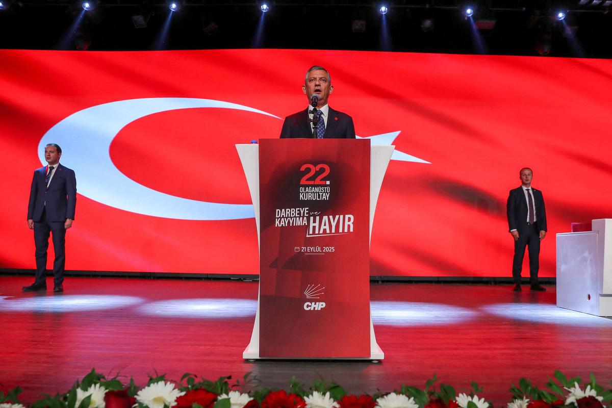 حزب الشعب الجمهوري أكبر قوة معارضة في البرلمان 