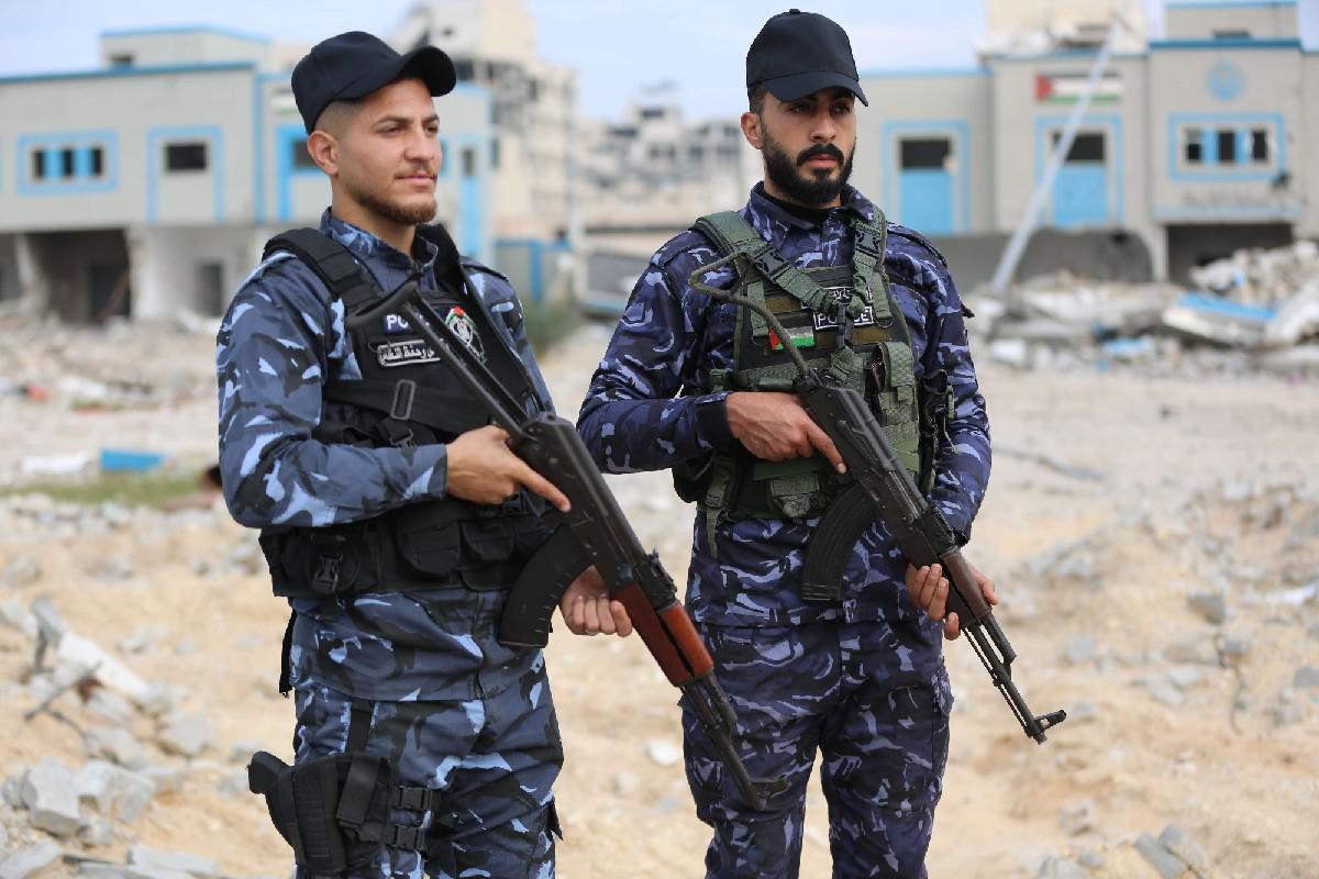 حماس تسعى إلى إظهار قدرتها على فرض الانضباط 