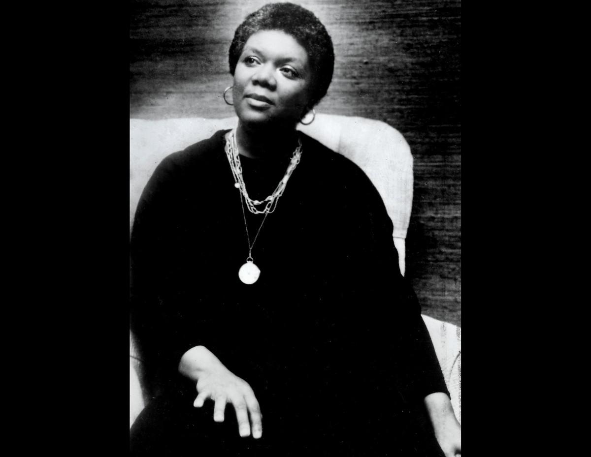 الشاعرة الأميركية لوسيل كلفتن