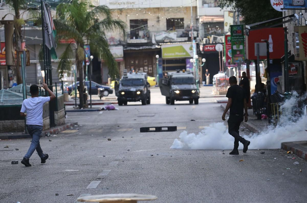 إسرائيل تغض النظر عن الانتهاكات في الضفة الغربية 