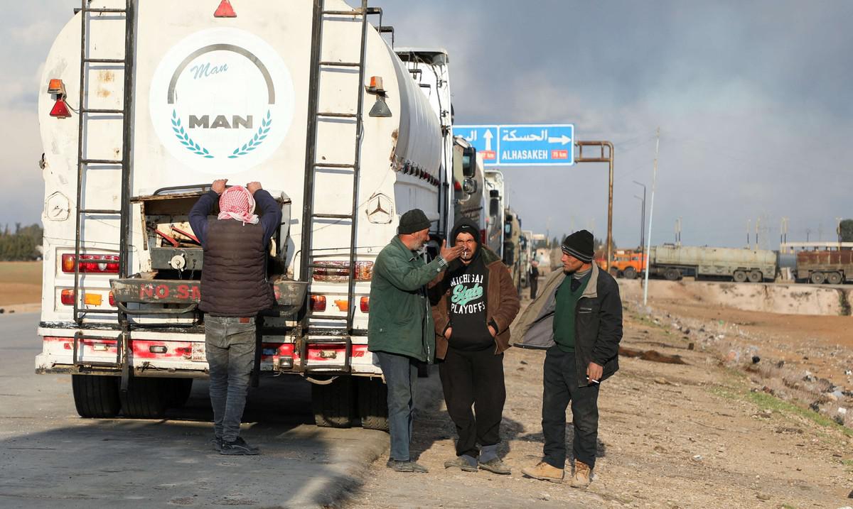 قتل عدد من عناصر حراسة المنشآت وأصيب آخرون في الهجوم