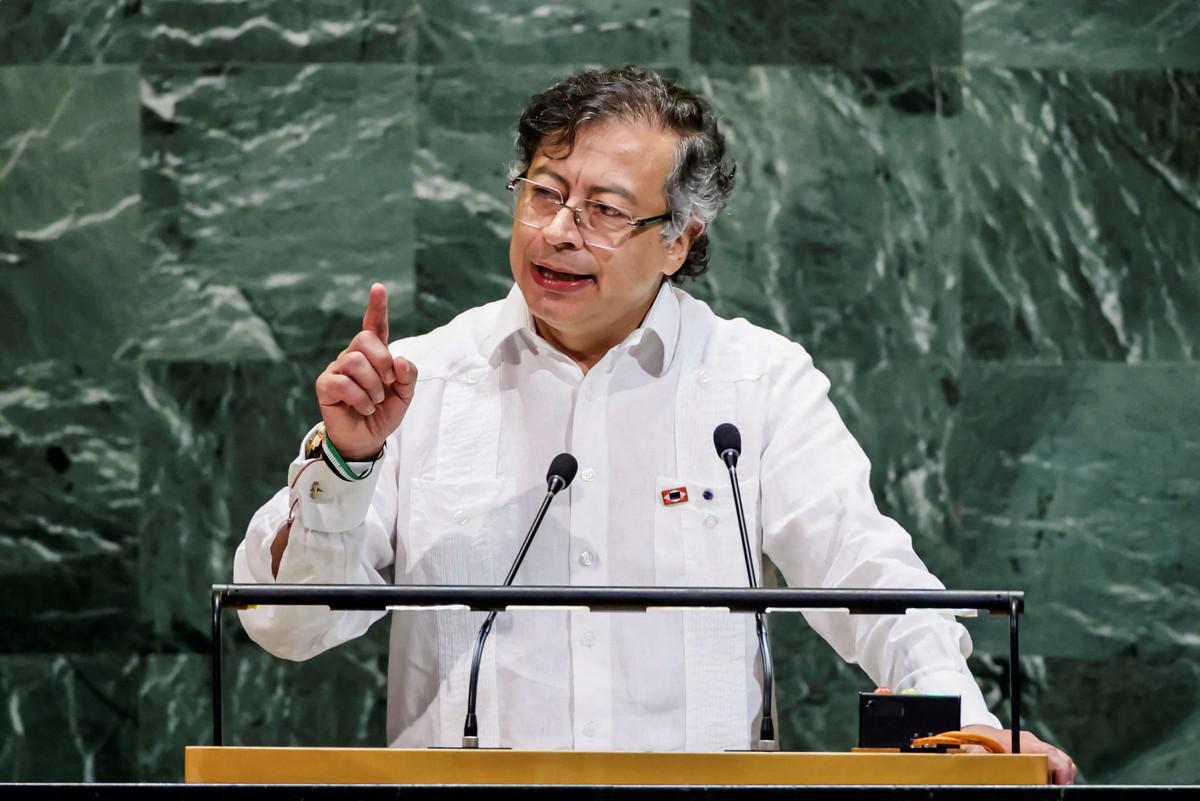 غوستافو بيترو  ينتصر للحق الفلسطيني