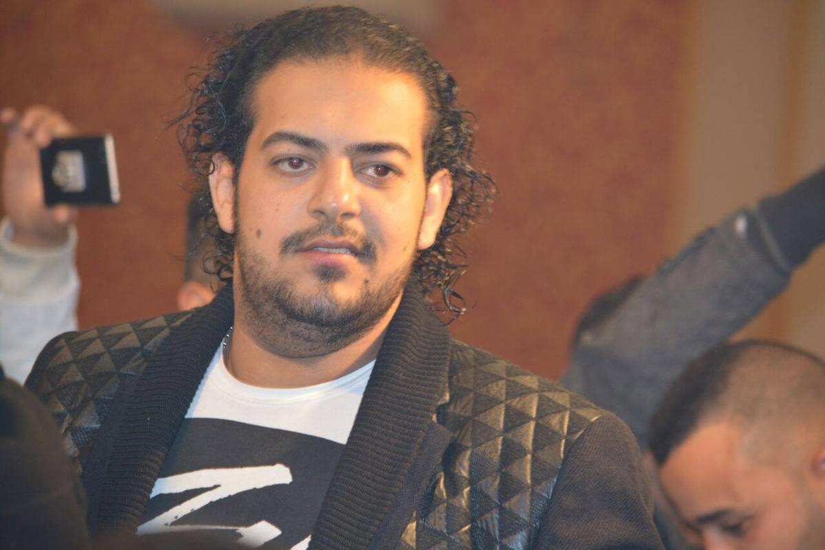 إسماعيل الليثي يصارع الموت بعد حادث مروع | MEO