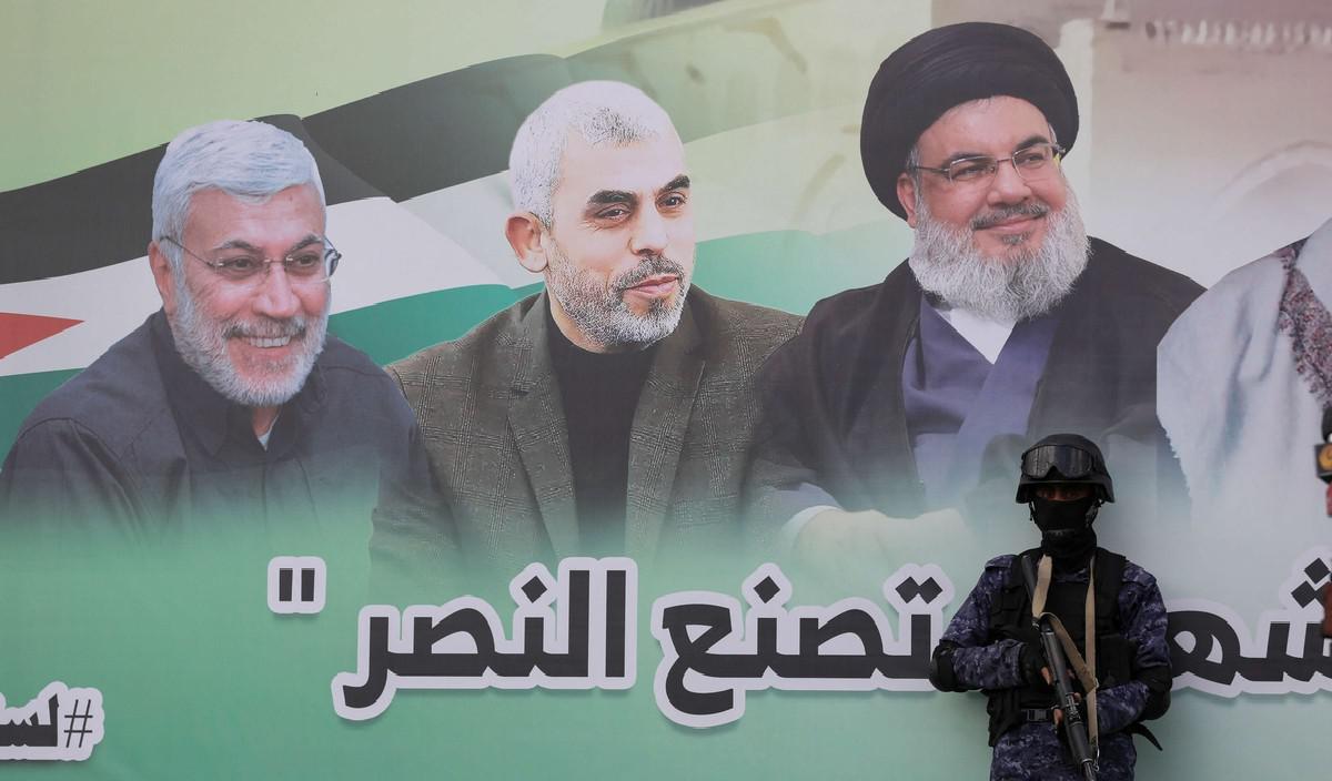 شعارات للاستهلاك الاعلامي