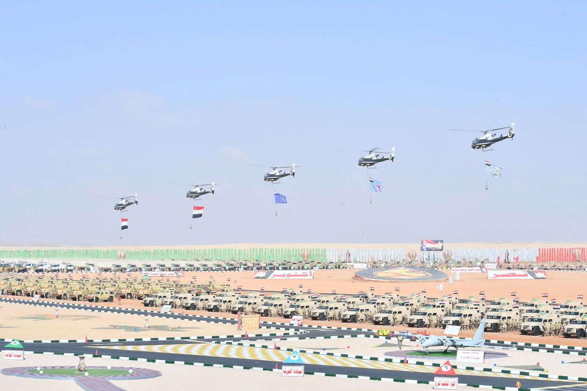 الجيش المصري يرفع مستوى الجاهزية