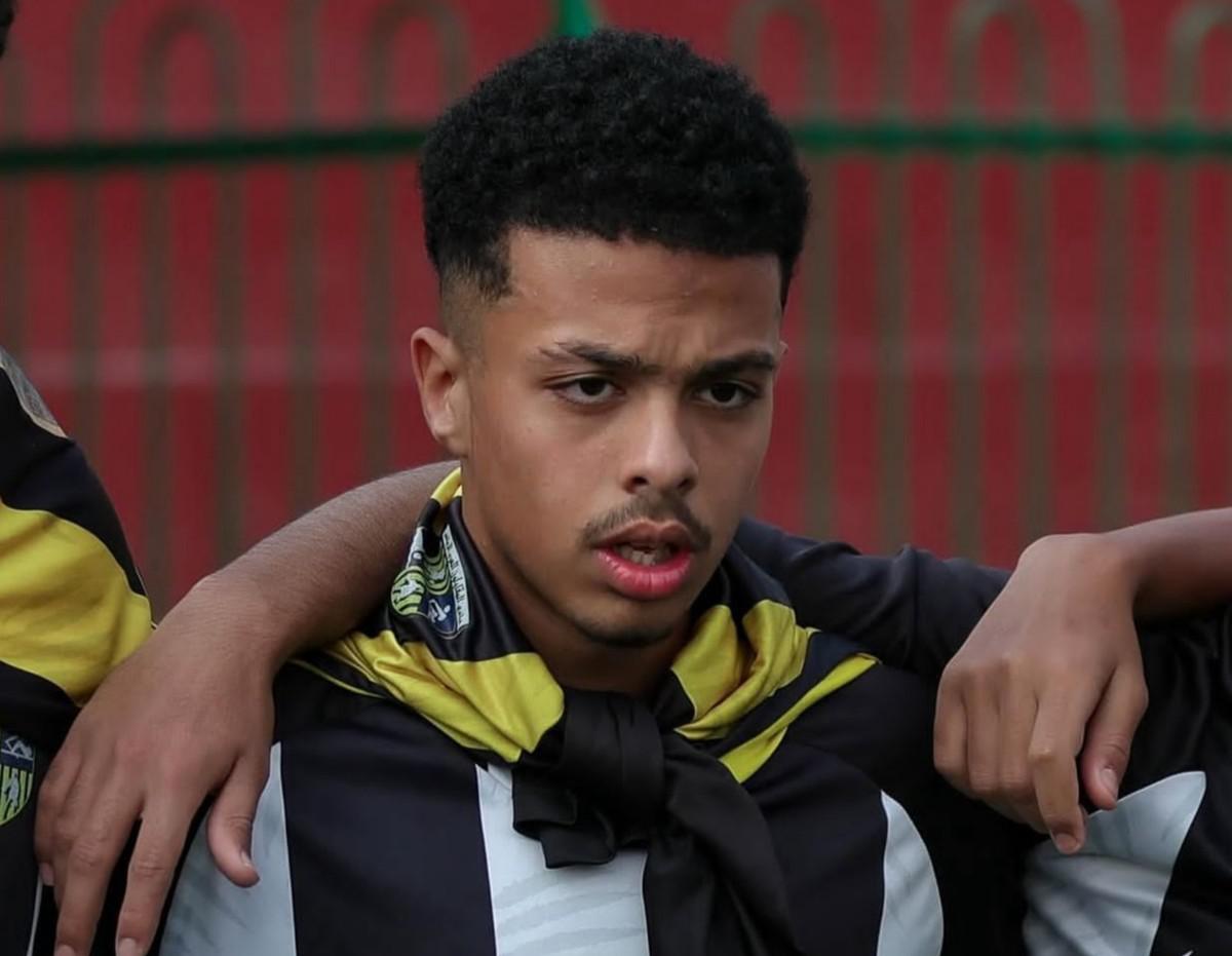 مصطفى كوكا يشارك بانتظام في التدريبات التحضيرية 