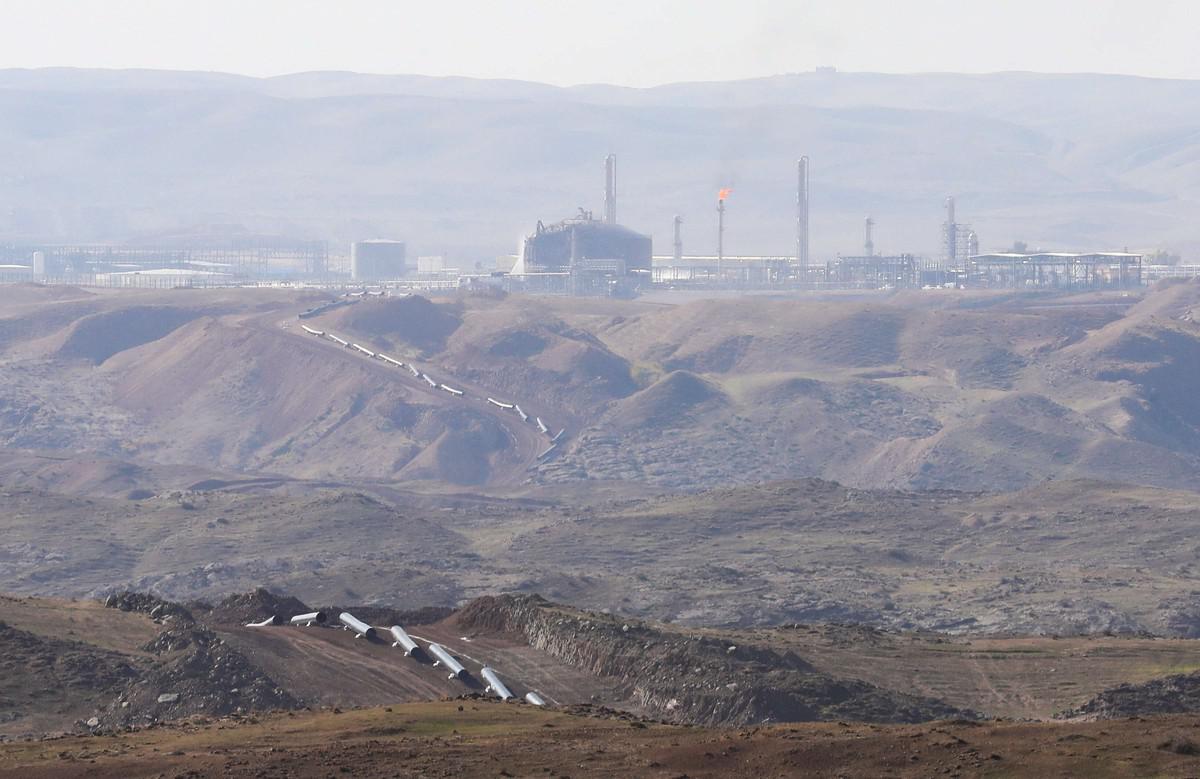 الاعتداء على حقل كرومر مر مرور الكرام