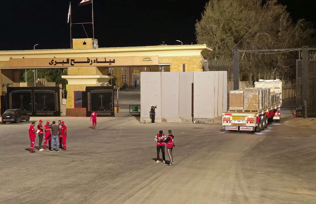 نتنياهو يتعرض لضغوط من اليمين المتطرف لمنع فتح معبر رفح