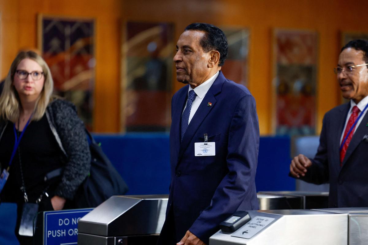 عودة الحكومة للخرطوم لا تعني ضرورة عودة الاستقرار