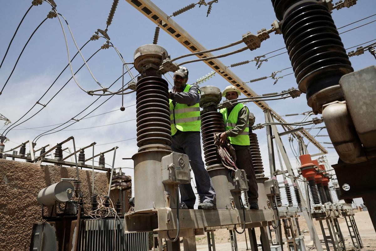 الكهرباء عبء على المواطن