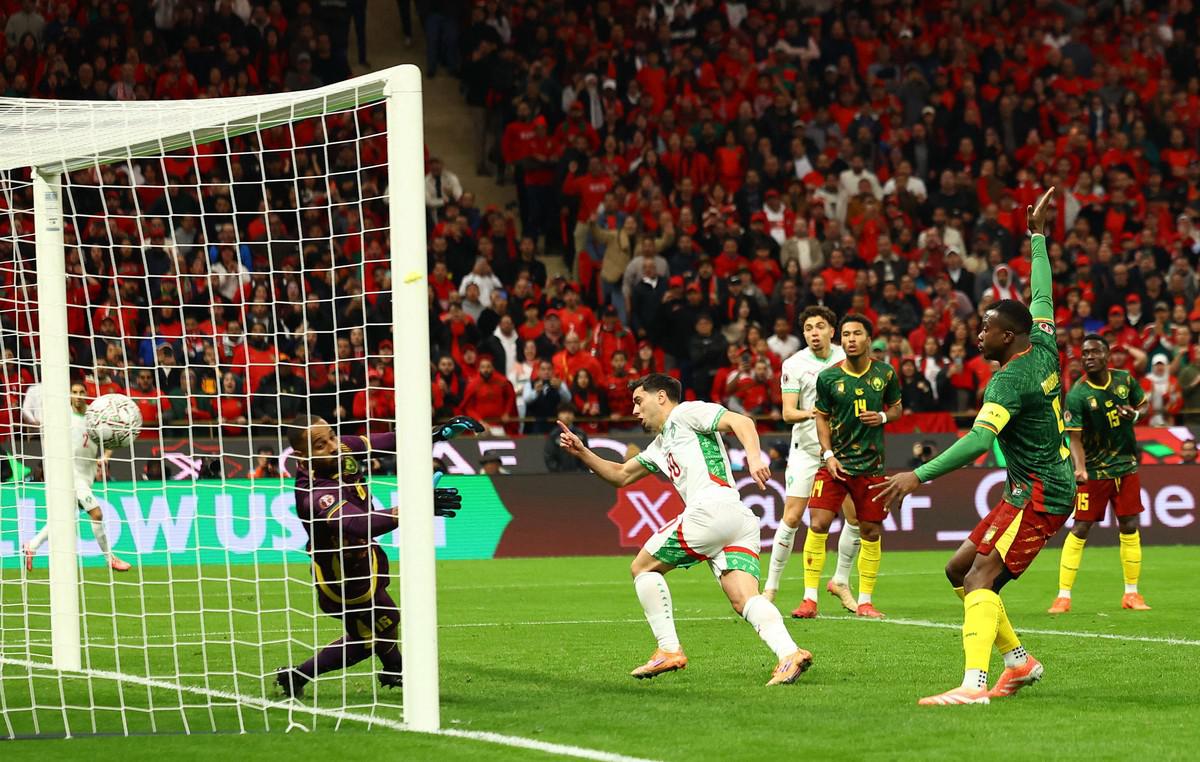 دياز يقود المغرب لبلوغ الدور قبل النهائي لكأس أمم افريقيا