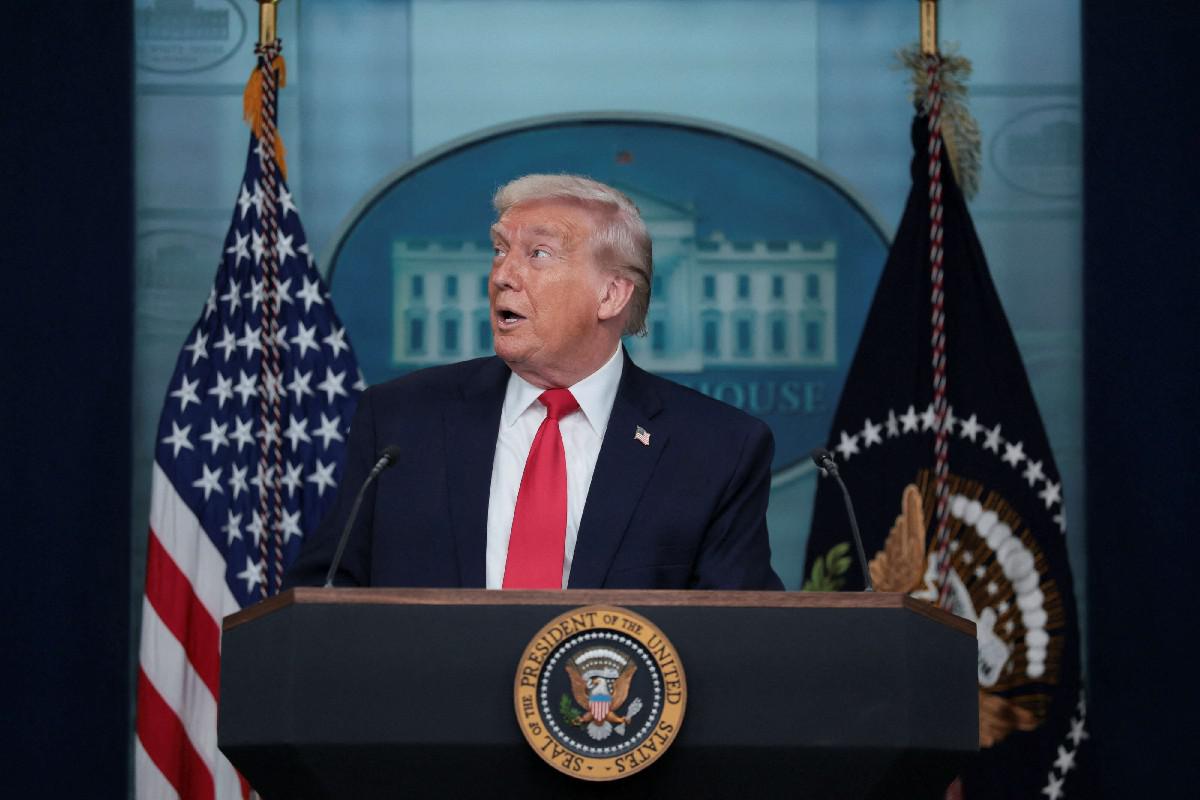 ترامب يعيد خلط أوراق النظام العالمي والقانون الدولي