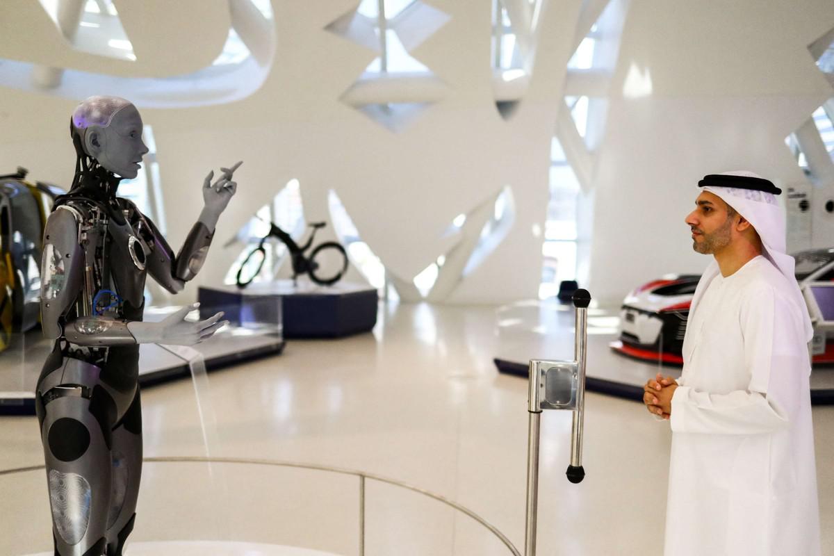 ريادة إماراتية في معدل استخدام أدوات الذكاء الاصطناعي