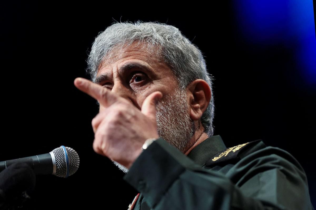  قائد فيلق القدس يسعى لضبط الإيقاع داخل البيت الشيعي 