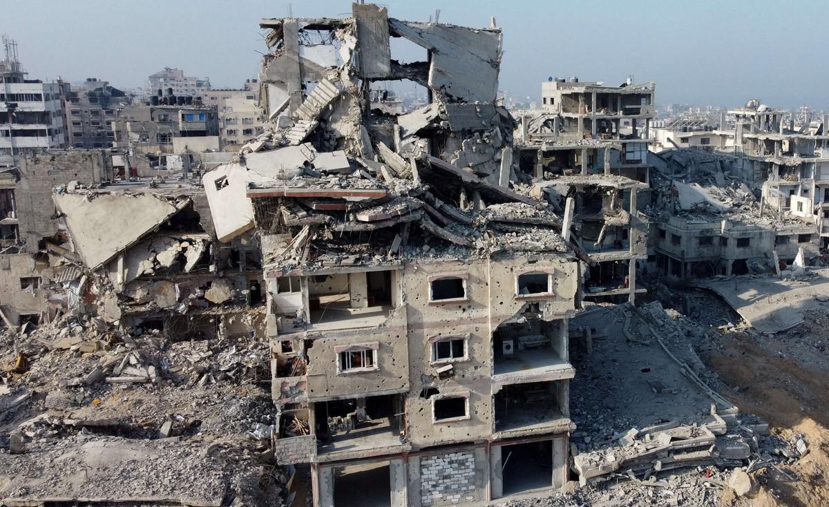 غزة المدمرة تنتظر أفعالا لا أقوالا 