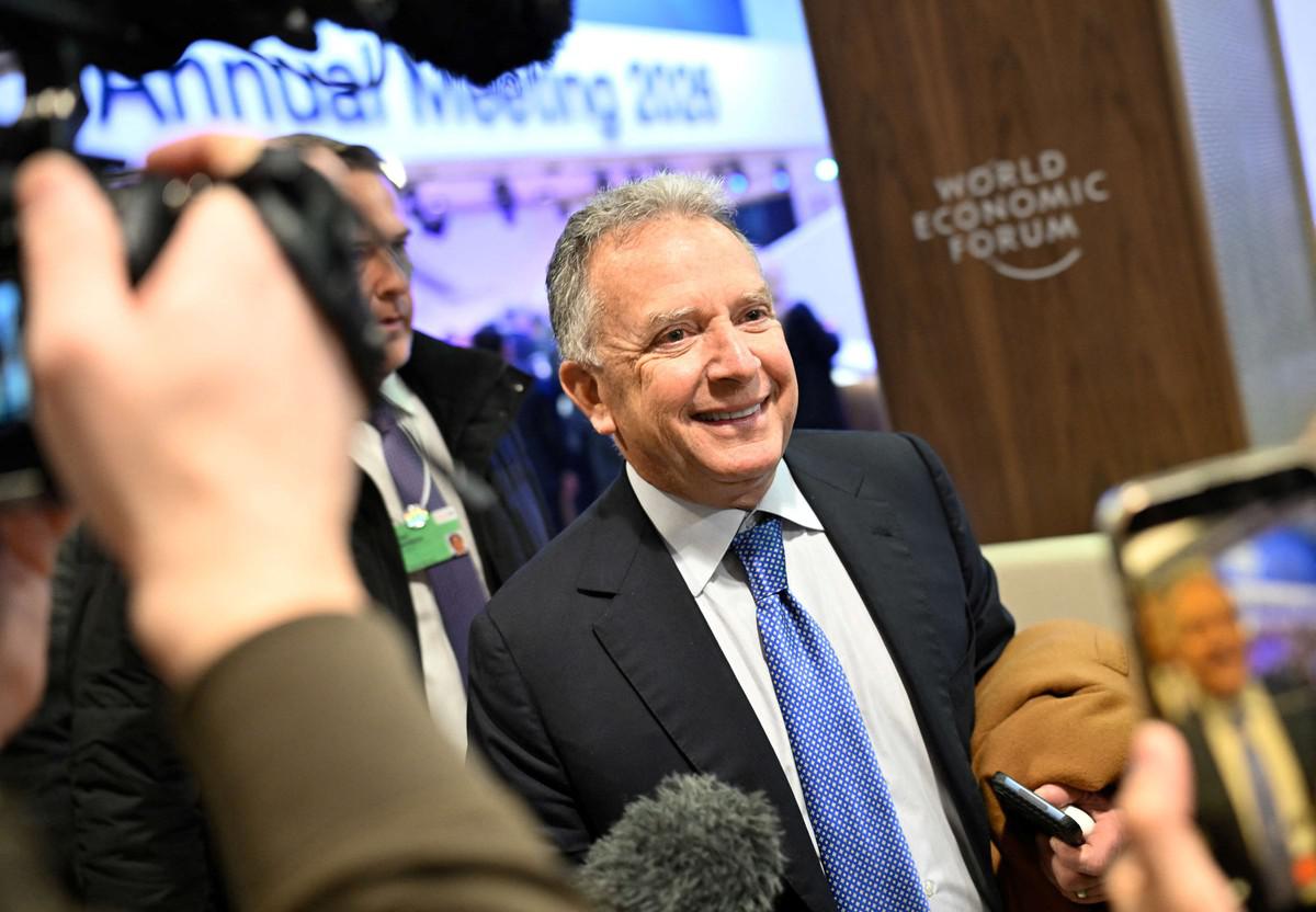 يُنظر إلى ويتكوف على نطاق واسع في إسرائيل على أنه ضعيف وتوافقي