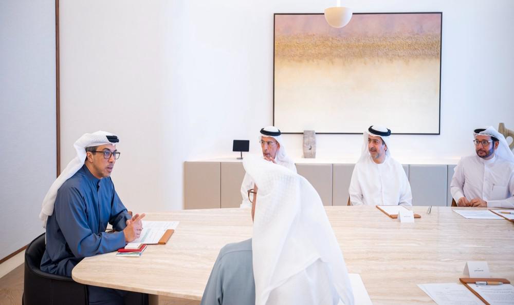 منصور بن زايد 