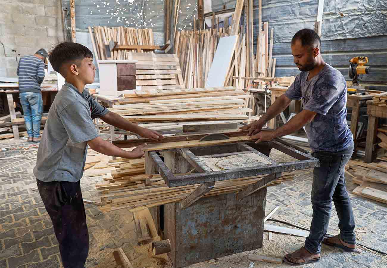 Carpenter in Gaza