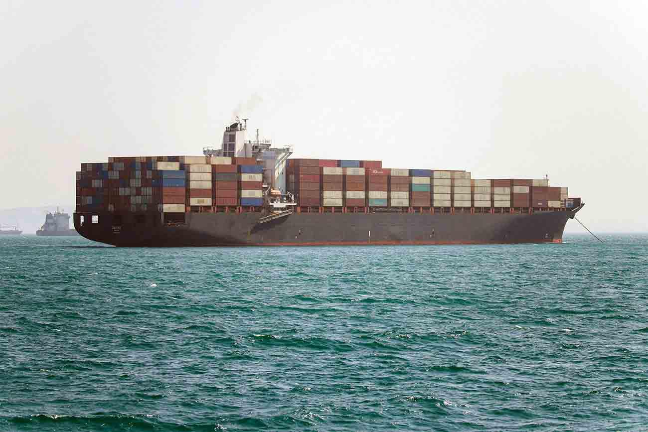 Will the US take full control of the Strait of Hormuz?
