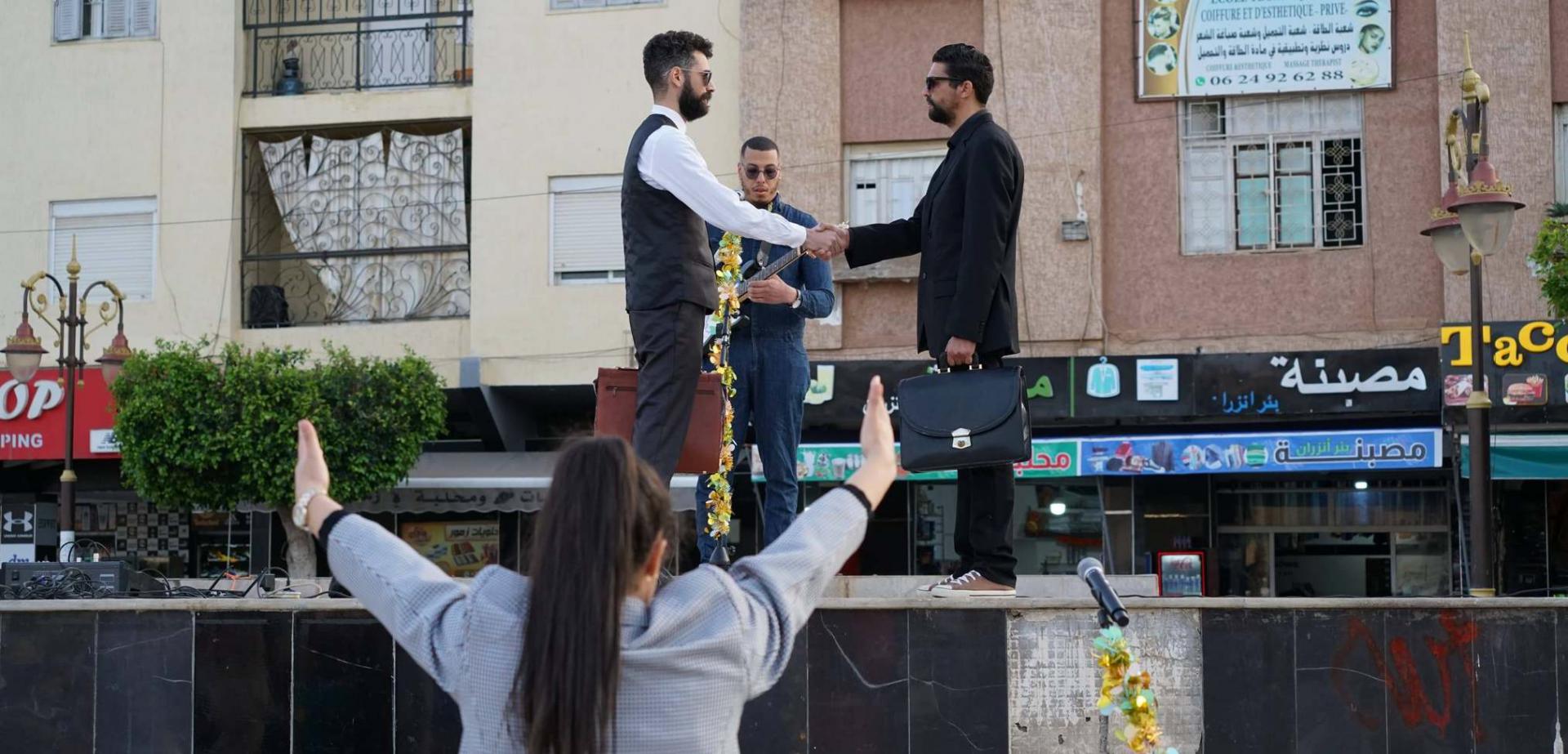 عرض أعاود نوعاود
