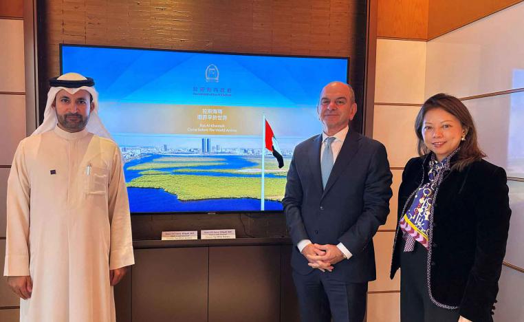 Stepping up efforts to lure Chinese and Hong Kong investors